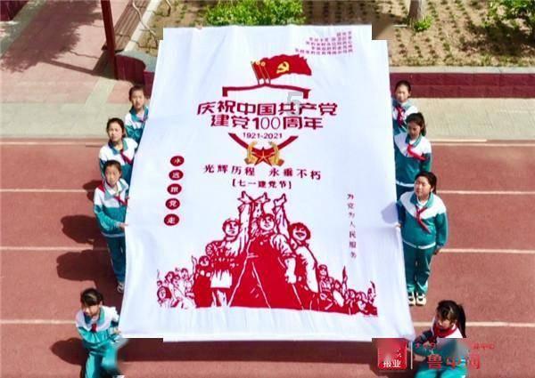 市博物馆举办文化研学书画创作活动